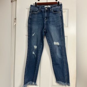 KanCan cropped jeans.  Inseam 25”